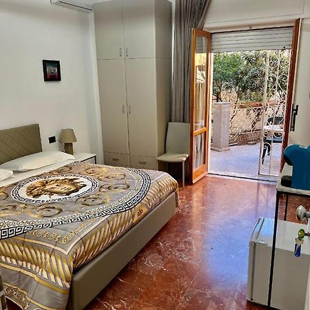 Rooms Lungomare Crotone Exterior foto